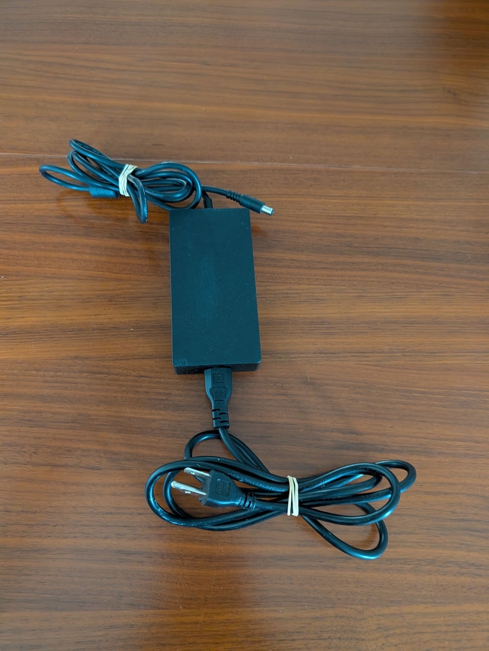 LG AC Adapter Power Supply ADS-120QL-19A-3 19V 5.79A Pre Owned
